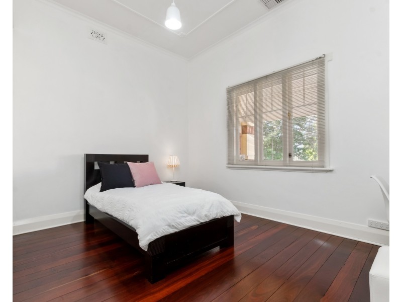 1/165 Canning Highway, South Perth WA 6151