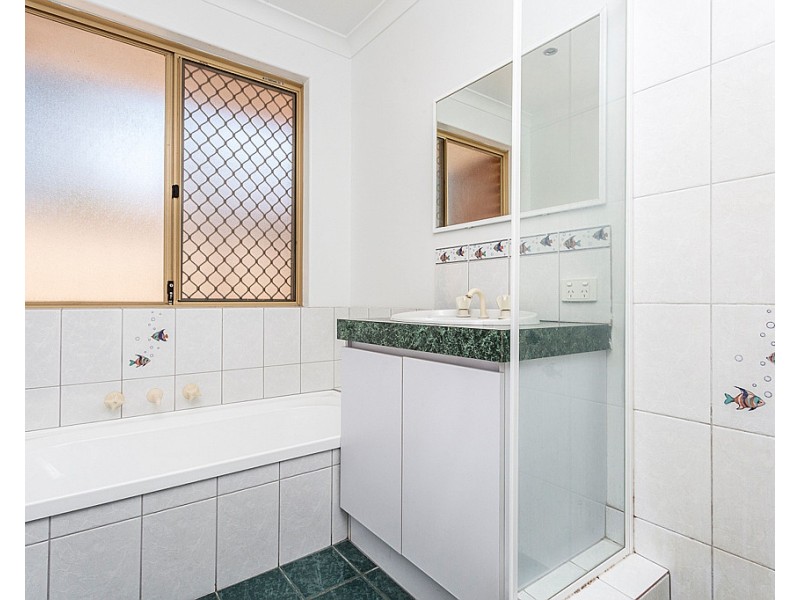 8 Selwyn Place, Rivervale WA 6103