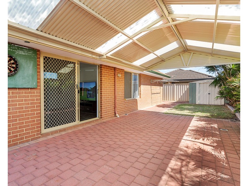 8 Selwyn Place, Rivervale WA 6103