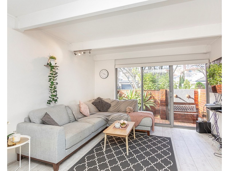 9/17 Stone Street, South Perth WA 6151