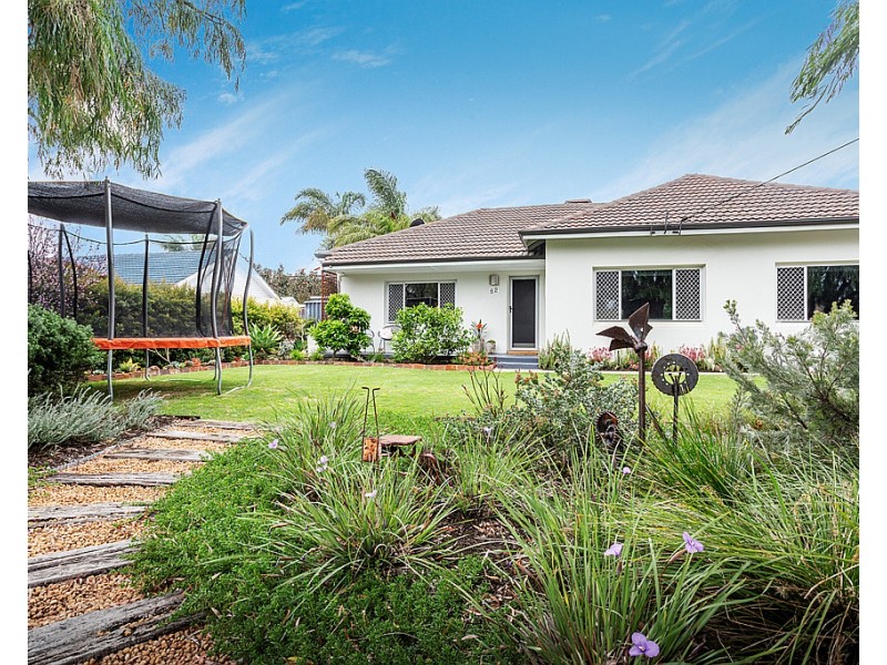 62 Victoria Street, St James WA 6102