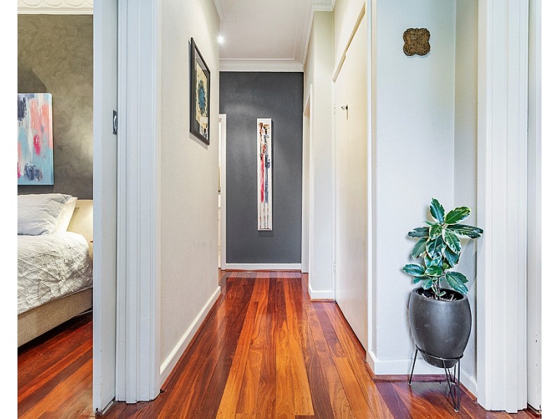 62 Victoria Street, St James WA 6102