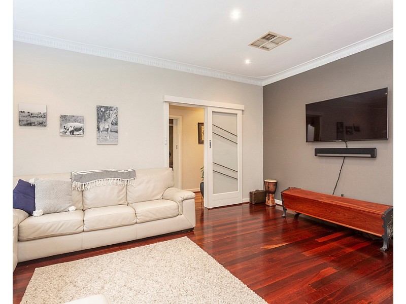 62 Victoria Street, St James WA 6102