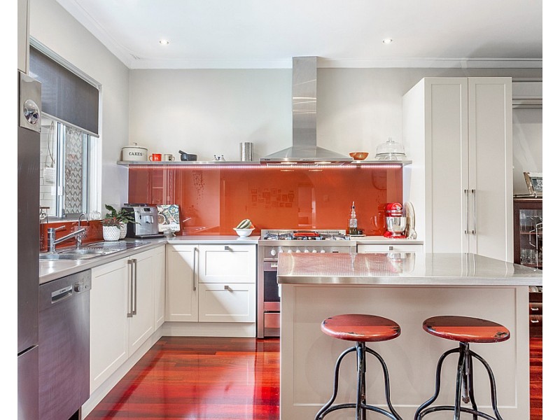 62 Victoria Street, St James WA 6102