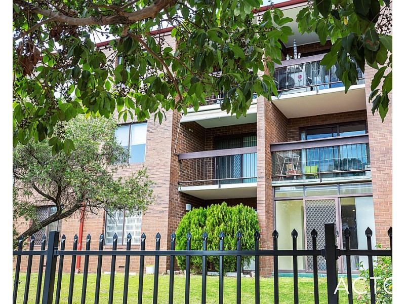 10/76 King George Street, Victoria Park WA 6100