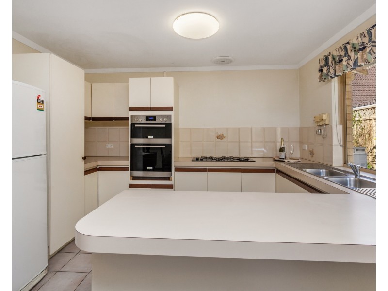 2/62 Robert Street, Como WA 6152