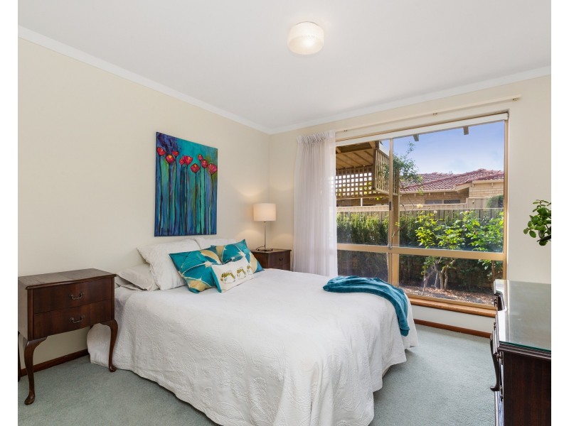 2/62 Robert Street, Como WA 6152