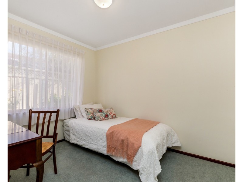 2/62 Robert Street, Como WA 6152