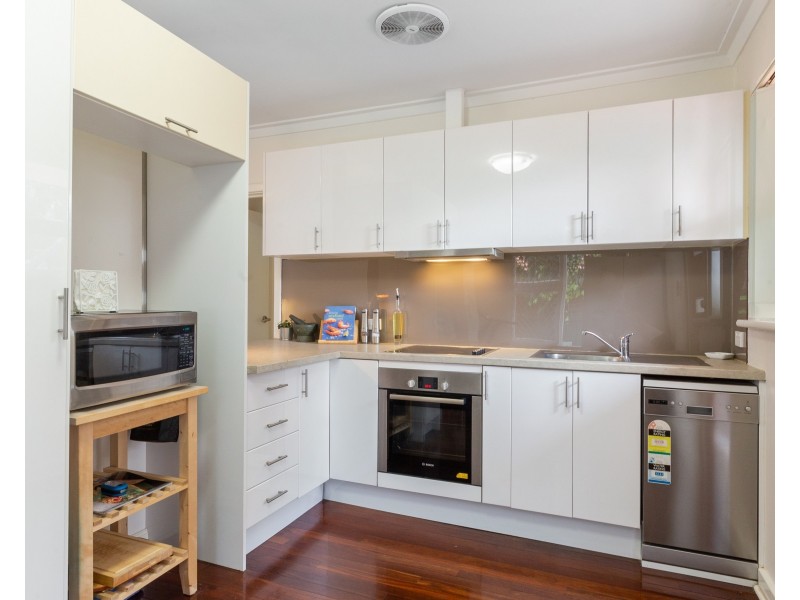 4/94 Todd Avenue, Como WA 6152