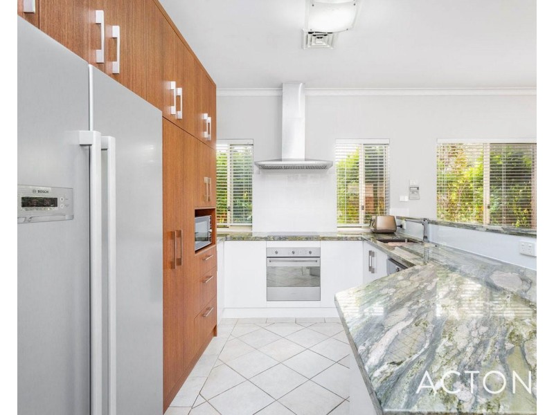 1/43 Comer Street, Como WA 6152