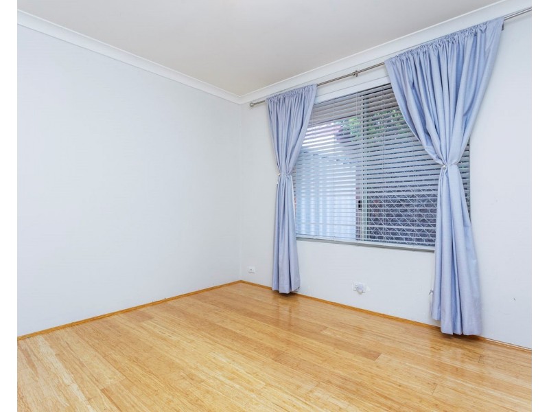 2/347 Sevenoaks Street, Cannington WA 6107