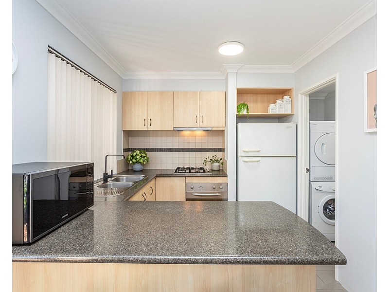 17/22 GOCHEAN AVENUE, Bentley WA 6102