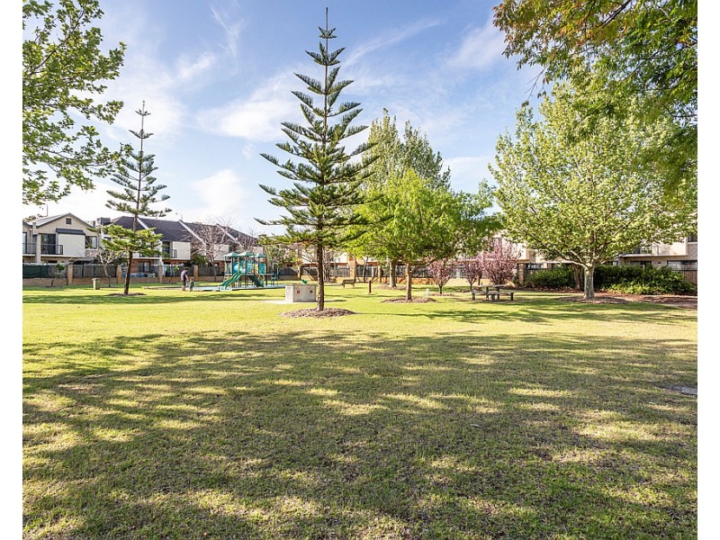 17/22 GOCHEAN AVENUE, Bentley WA 6102