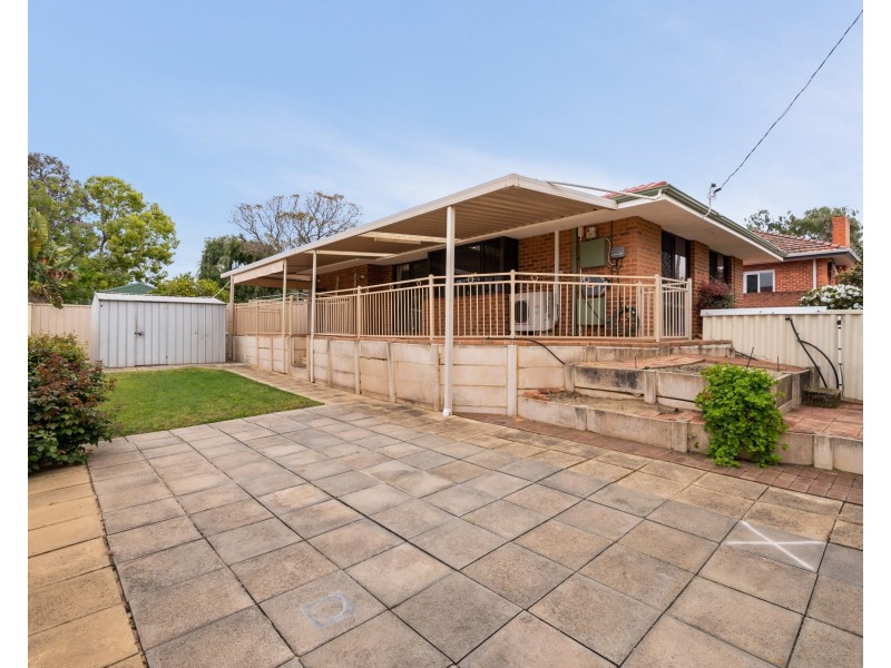 15 Throssell Street, Como WA 6152