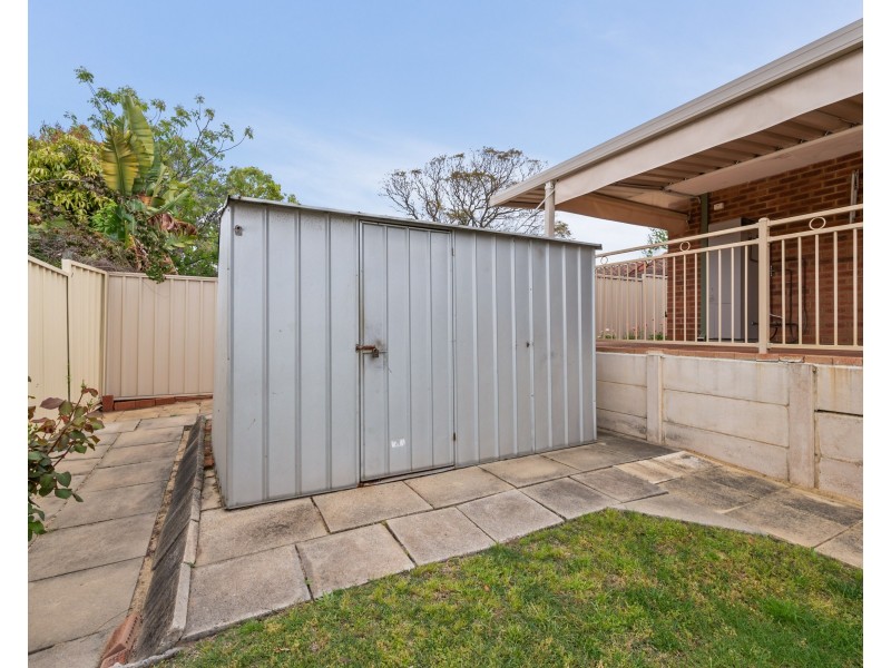 15 Throssell Street, Como WA 6152