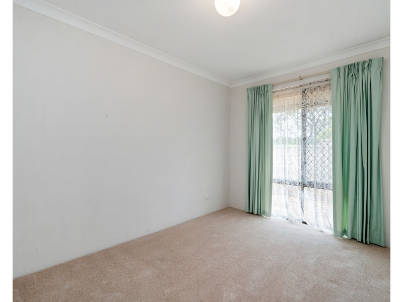 15 Throssell Street, Como WA 6152