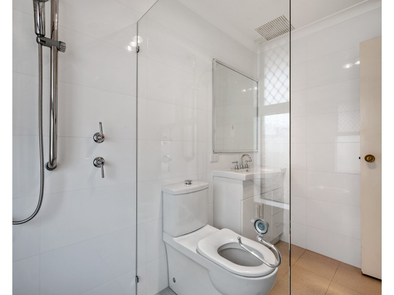 15 Throssell Street, Como WA 6152