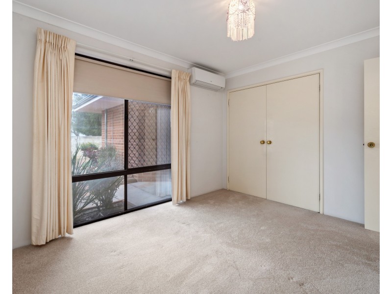 15 Throssell Street, Como WA 6152