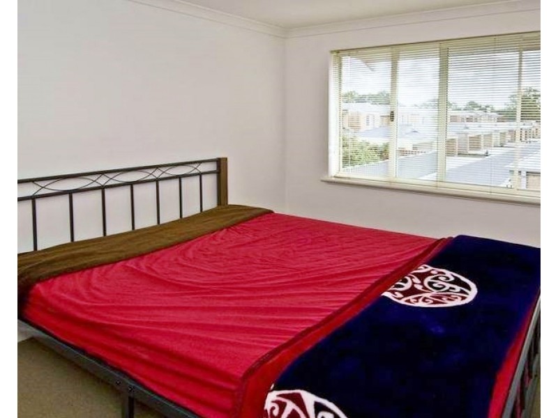 2/15 Sydenham Street, Rivervale WA 6103