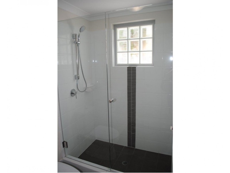 6/208 Fisher Street, Cloverdale WA 6105