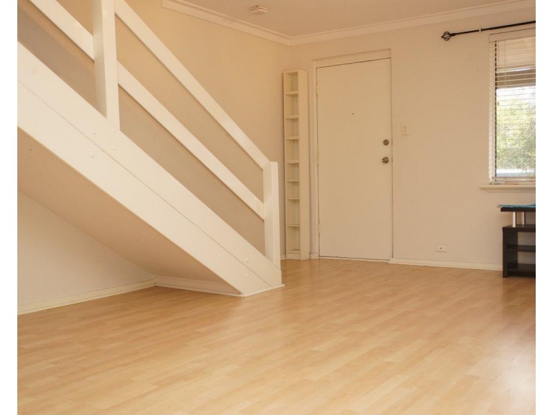 12/10 Oxford Street, Maylands WA 6051