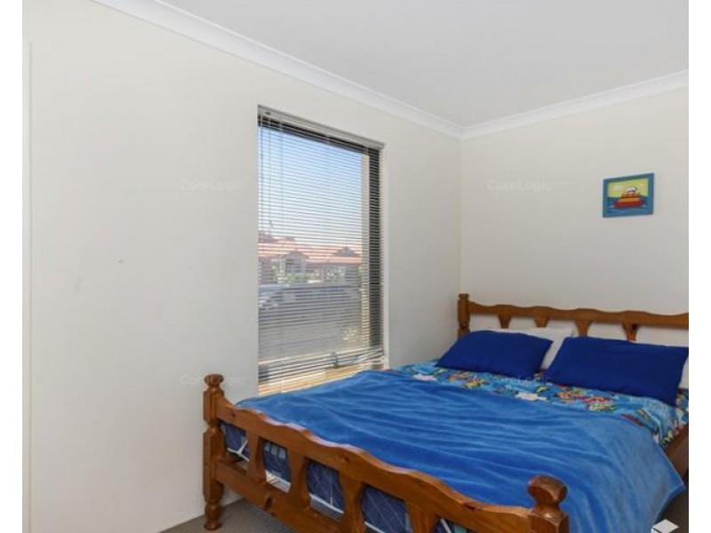 25 Brampton Avenue, Butler WA 6036