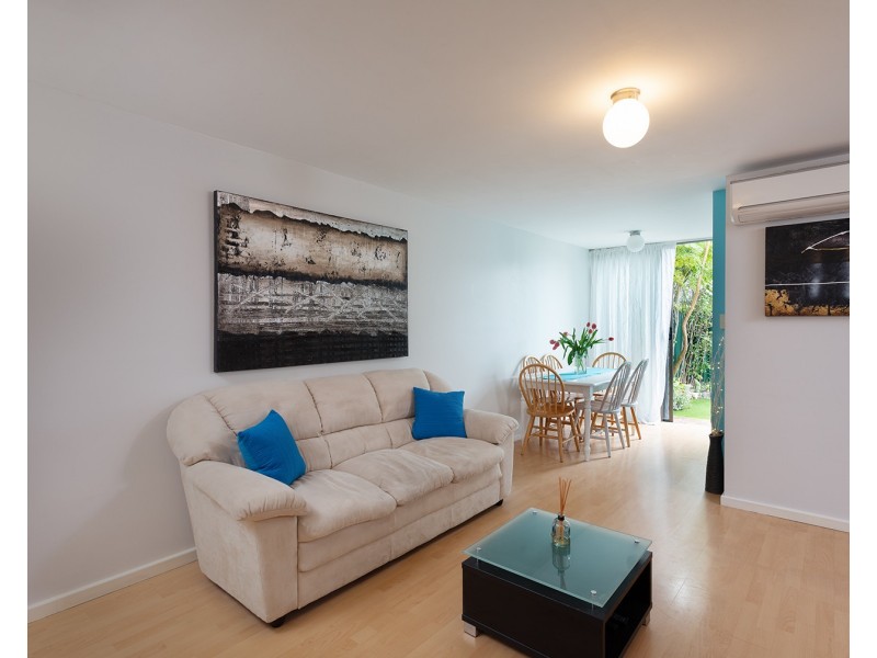 11c/25 Herdsman Parade, Wembley WA 6014