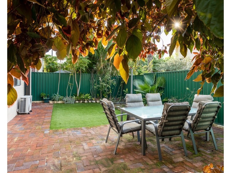 11c/25 Herdsman Parade, Wembley WA 6014