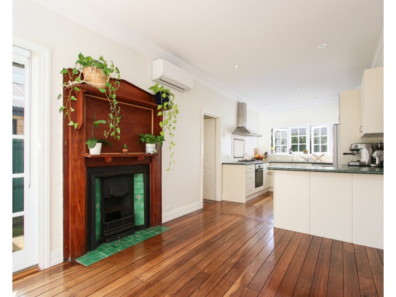 11A Kent Street, Victoria Park WA 6100