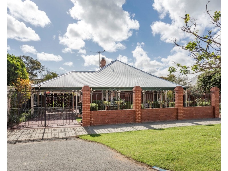 39A Temple Street, Victoria Park WA 6100