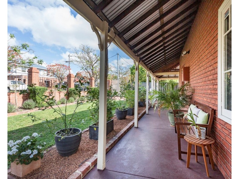 39A Temple Street, Victoria Park WA 6100