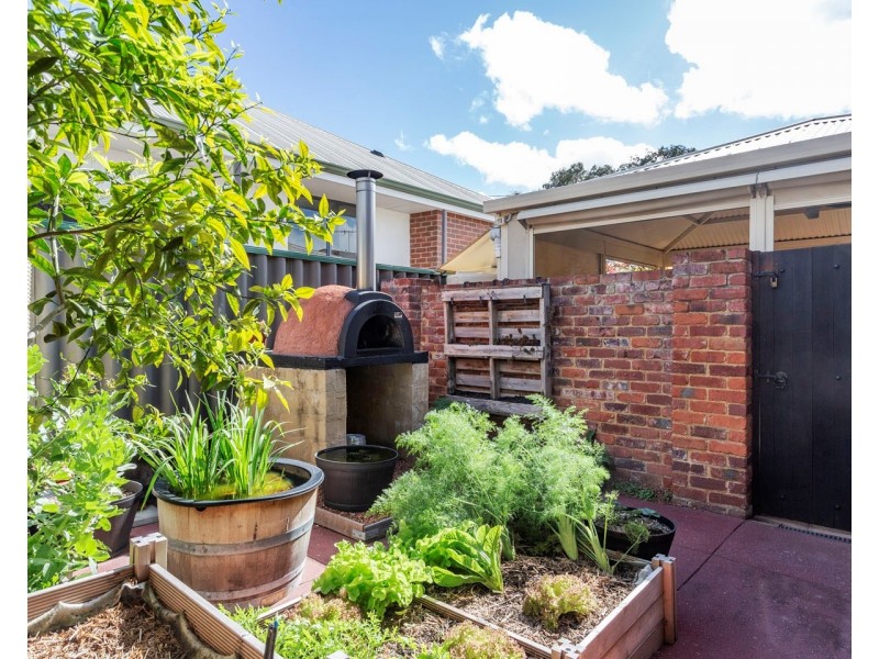 39A Temple Street, Victoria Park WA 6100