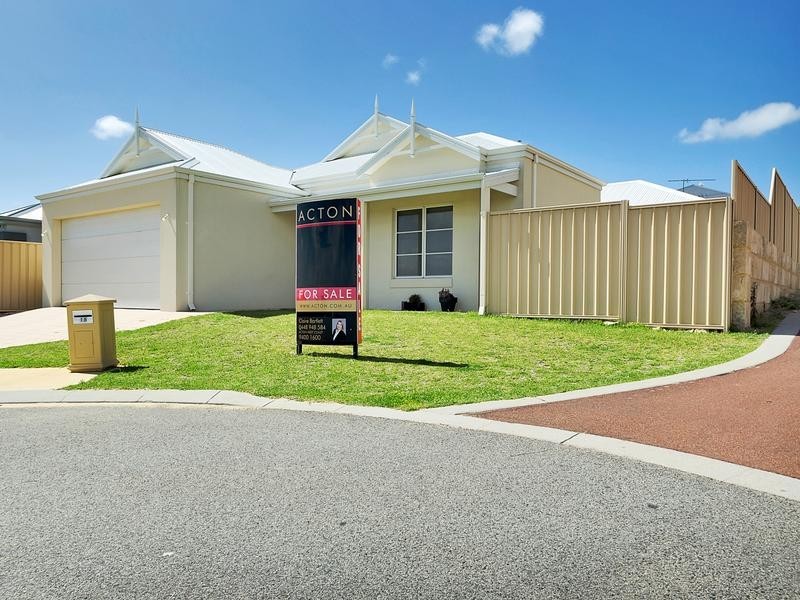 15 Abrolhos Close, Two Rocks WA 6037