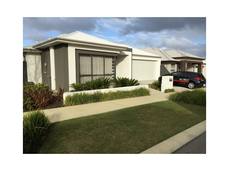 7 Solandri Bend, Banksia Grove WA 6031