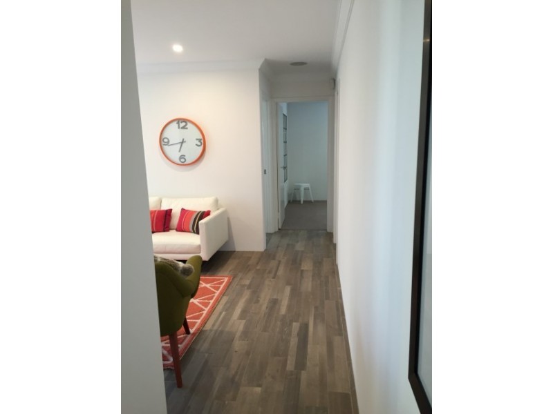 7 Solandri Bend, Banksia Grove WA 6031