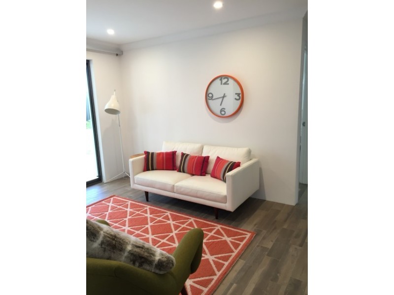 7 Solandri Bend, Banksia Grove WA 6031