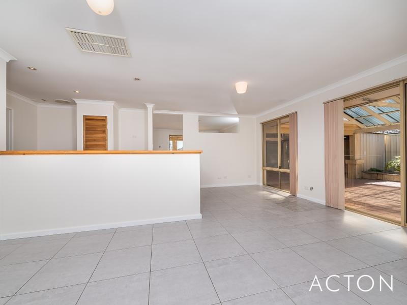 23 Navy Court, Quinns Rocks WA 6030