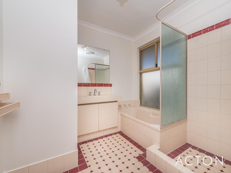 23 Navy Court, Quinns Rocks WA 6030