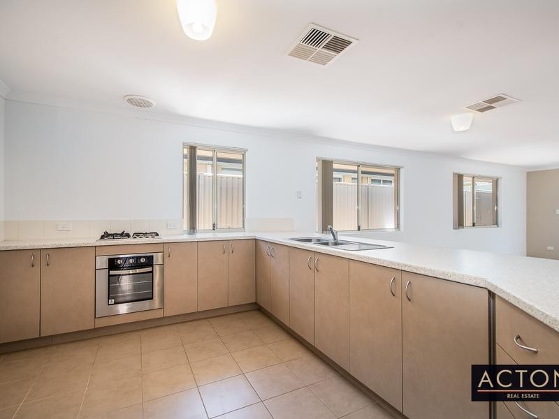9 CHESSTREE AVENUE, Alkimos WA 6038