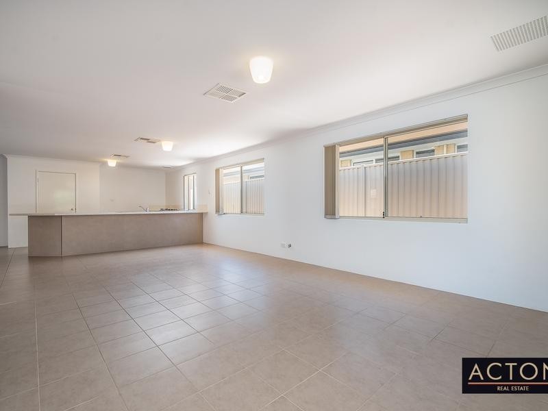 9 CHESSTREE AVENUE, Alkimos WA 6038