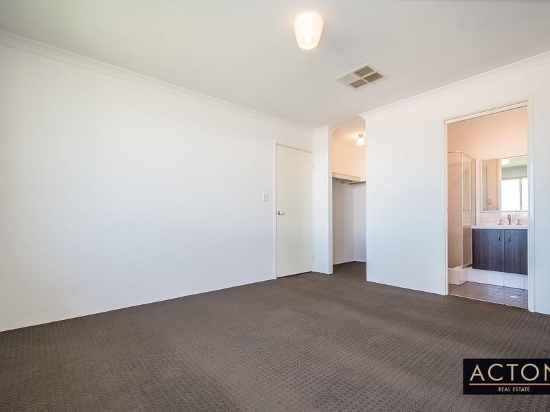 9 CHESSTREE AVENUE, Alkimos WA 6038