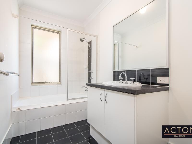 9 CHESSTREE AVENUE, Alkimos WA 6038