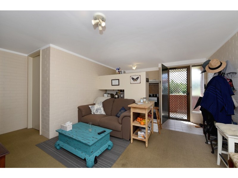 7/2 Bennelong Place, Leederville WA 6007