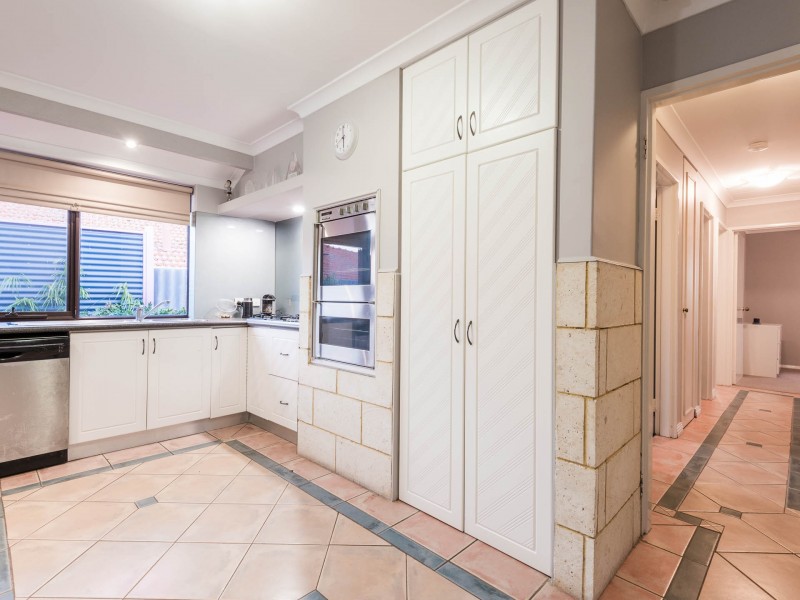 21 Hartington Way, Carine WA 6020