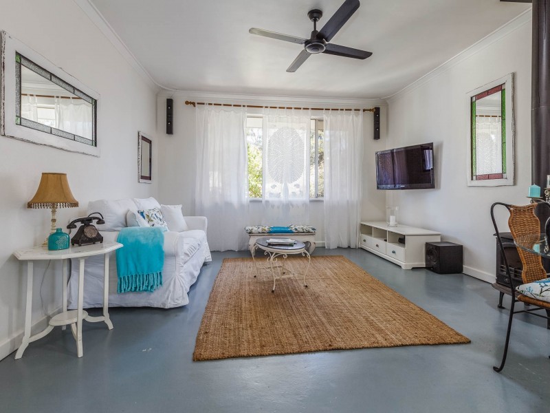 118 Karrinyup Road, Karrinyup WA 6018