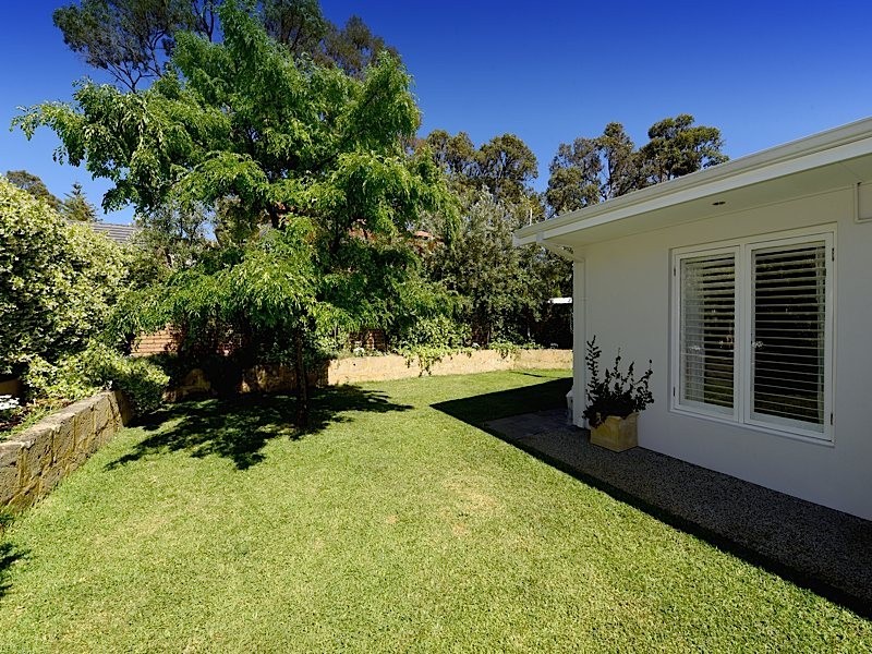 51 Bournemouth Crescent, Wembley Downs WA 6019