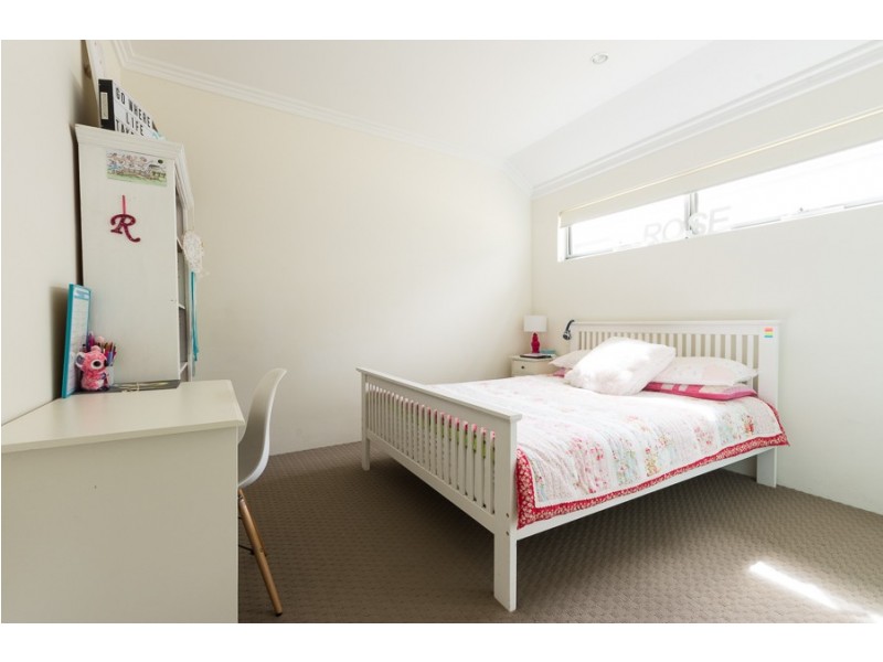 208 Newborough Street, Karrinyup WA 6018