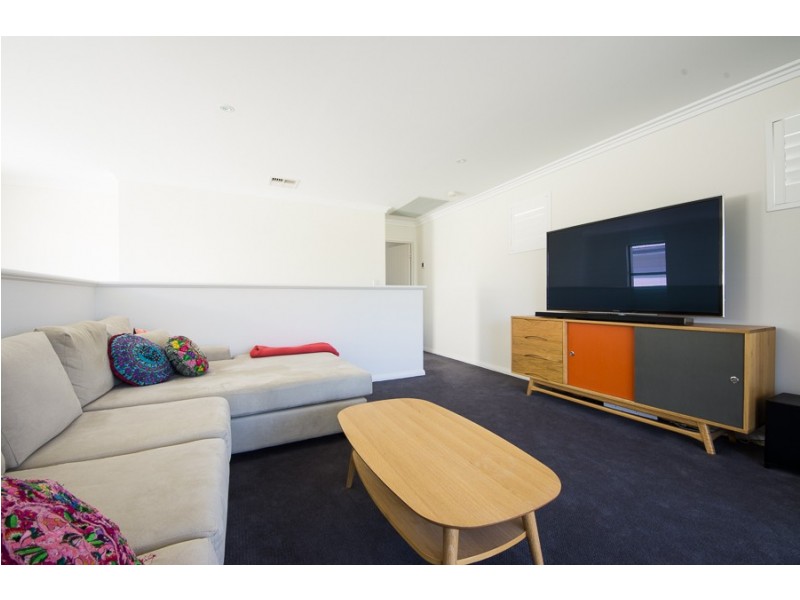 208 Newborough Street, Karrinyup WA 6018