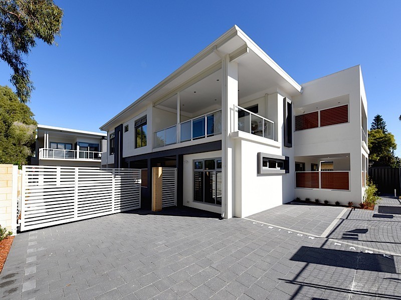 2/76 Epsom Avenue, Belmont WA 6104