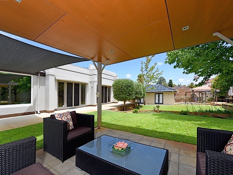 172 Grantham Street, Floreat WA 6014